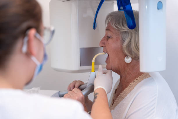Best Broken or Cracked Tooth Emergency Dentist in Sanford, ME